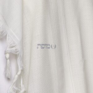 טלית צמר מופת דגם למנצח